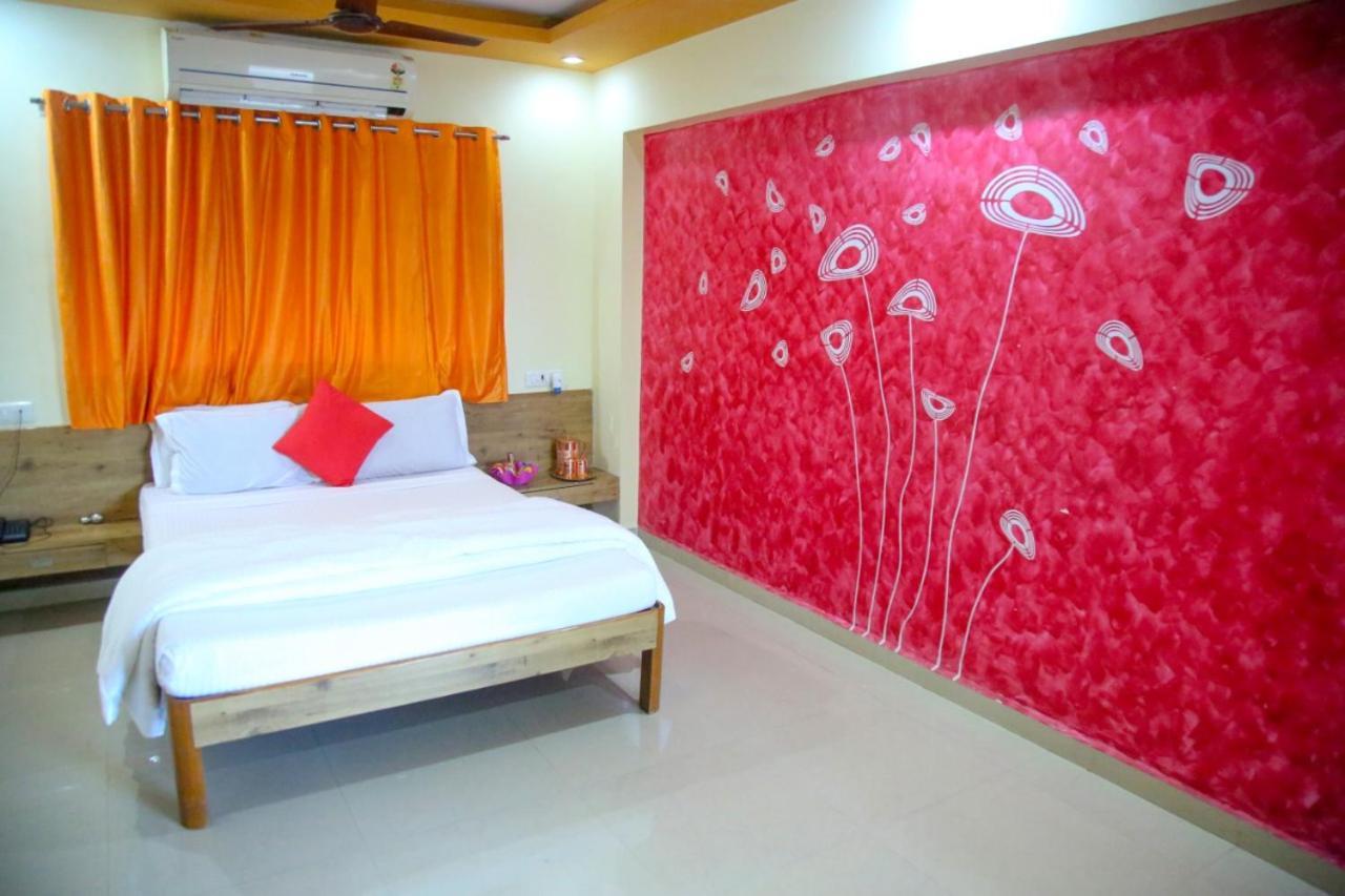 Hotel Silent Daman Esterno foto